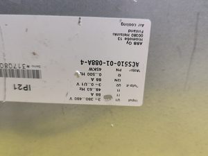 ACS5510-01-088A-4 Série ACS5510 45kW triphasé 380-480V 0-500Hz IP21 PLC à fréquence variable - Product Image 1