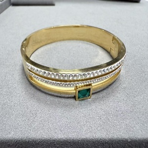 Brazaletes de alta calidad Diamante brillante Temperamento de doble pila Hombres y mujeres con puños Pulsera de doble diamante. - Product Image 3