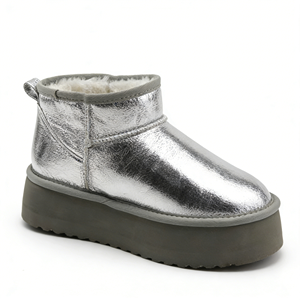 Stivali da Neve Metallizzati Argento per Donna, ODM/OEM, in Pelle di Pecora, Suola Spessa, Impermeabili, Termici, Antiscivolo, Stivaletti alla Caviglia - Product Image 2