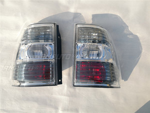 Feux arrière clignotants de signalisation et de dégagement avec ampoule pour Mitsubishi Pajero V97 V93 V98 Shogun V95 - Product Image 4