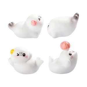 Figura decorativa de foca pequeña y feliz en un micro-paisaje de nieve, accesorios decorativos DIY, mini adornos pequeños para escritorio. - Product Image 5