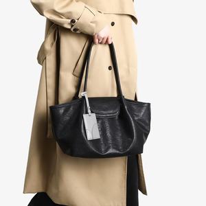 Toptan Yeni Moda Siyah Kadın Çantaları <span class=keywords><strong>2026</strong></span> Retro Tarz Mini PU Deri Tote Çanta Yüksek Kalite Kolye Uçlu - Product Image 5