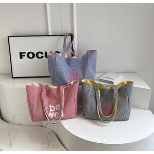 Sac à main en toile tendance pour femme avec poches cachées et longue poignée, sac de voyage, sac de shopping imprimé - Product Image 6