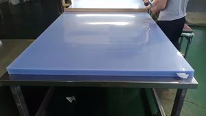 Película rígida de PVC para estampado UV, lámina de plástico de PVC transparente blanco mate al por mayor - Product Image 6