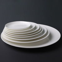 Assiette de table en porcelaine fine blanc pur, motif solide sous glaçure, logo personnalisé, compatible micro-ondes, style chinois, grande assiette occidentale
