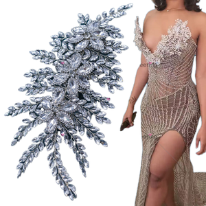 Vendite calde strass 3D Appliques abiti da festa neri con strass 3D filo lavoro cucito-On tecniche per borse indumenti scarpe - Product Image 1