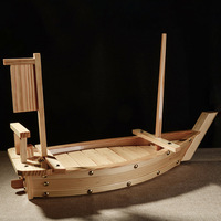 Bateau à sushi en bois de bambou naturel japonais de restaurant d'hôtel réutilisable fait à la main pour une grande fête