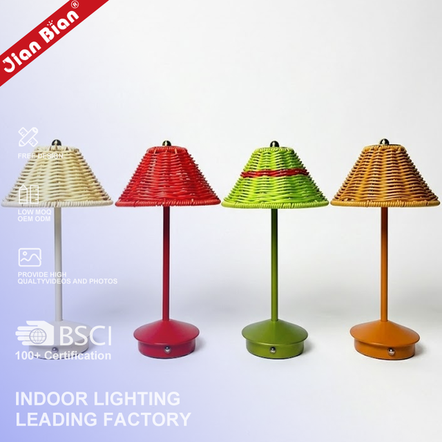 Classic Creative PC and Metal Night Light for Reading Room Handmade Modern Vintage Rattan Bamboo Retro Decor Table Lamp