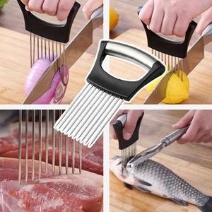 Hot Sale Wholesale <b>Kitchen</b> <b>Gadget</b> Onion Holder Onion Needle Onion Cutter with Plastic Handle Dishwasher Safe. - Product Image 4