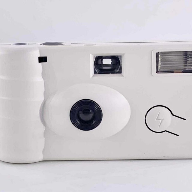 Winait 35mm Disposable Film Camera with Flash Light