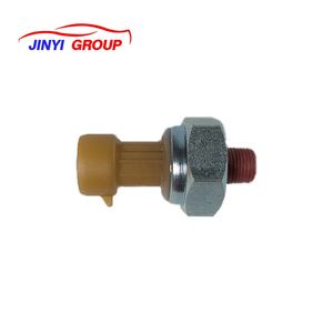 Transmetteur/interrupteur de pression d'huile adapté pour John Deere RE208261 - Product Image 1