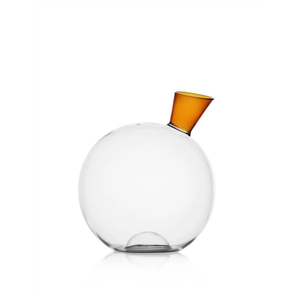 Carafe en verre avec col ambré pour le service du vin - Product Image 1