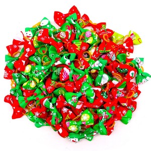 Lazo floral para el pelo de perro, lazo para peluquería canina, venta al por mayor de fábrica, accesorios de moda para el pelo en bolsa OPP, accesorios sostenibles de invierno para Navidad - Product Image 3