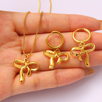 Étanche Ins or 18 carats plaqué PVD acier inoxydable papillon nœud papillon pendentif collier boucle d'oreille ensemble pour les femmes bijoux cadeau