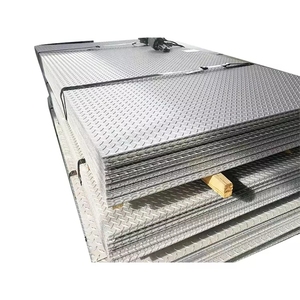 Placas Antideslizantes de Acero Inoxidable de Cuatro Filas con <span class=keywords><strong>Propiedades</strong></span> Antideslizantes y Resistentes al Desgaste para Escalones y Proyectos de Edificios Públicos - Product Image 2