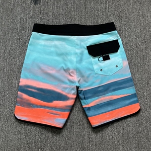 Shorts de sport pour homme en nylon et élasthanne, coupe confortable, séchage rapide, pour l'entraînement au badminton - Product Image 2