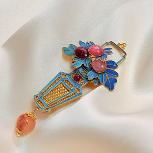 Broche de Rubí Chapado en Oro de Lujo para Mujer, Joyería de Estilo Chino, Accesorios de Ropa Chapados en Plata - Product Image 2