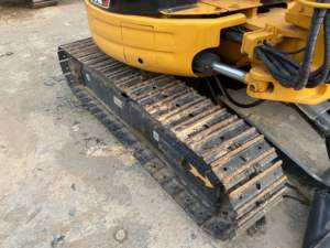 Caterpillar 303.5E, 303E, MINI excavateur, 3 tonnes excavateur d'occasion de type chenille, pour usage domestique. - Product Image 5