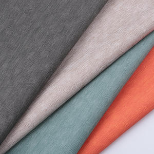 جلد صناعي من البولي فينيل كلورايد بنمط مخطط وملمس مخملي 0.9 مم، رائج للبيع، مناسب للأحذية والحقائب والأمتعة والأزياء، مقاوم للماء ومتين - Product Image 1