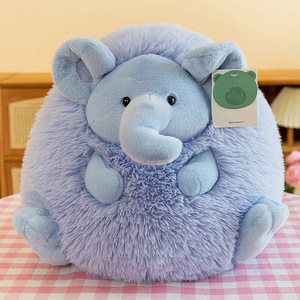 Tissu en peluche lisse avec oreiller brodé réversible Kawaii, compagnon pratique pour dormir - Product Image 6
