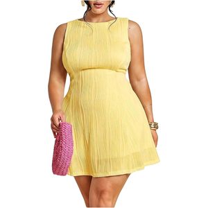 Robe mini plissée en mousseline jaune grande taille pour femme, col rond, taille naturelle, tenue d'été pour cocktail ou invitée de mariage - Product Image 1