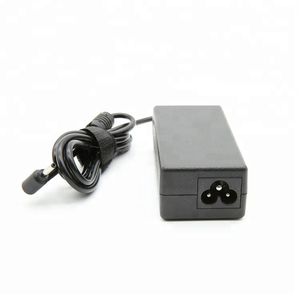 Super Qualité 3.0*1.1mm 65w 19v 3.42a <span class=keywords><strong>Adaptateur</strong></span> secteur Pour Ordinateur Portable pour <span class=keywords><strong>Acer</strong></span> 19v <span class=keywords><strong>adaptateur</strong></span> DC branchez Matériel Ignifuge De <span class=keywords><strong>PC</strong></span> Ce - Product Image 3