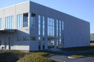 Structure d'entrepôt <span class=keywords><strong>en</strong></span> acier / Entrepôt <span class=keywords><strong>en</strong></span> structure métallique de 2026 m² pour atelier et bâtiment de bureaux Certifié ISO9001 - Product Image 3