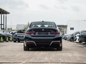 BMW i3 2026 Eléctrico Puro, 286hp, Carga Rápida, Sedán de 4 Puertas y 5 Asientos, Velocidad Máxima 180km/h, NEDC 501-600km, 70-90kWh - Product Image 5