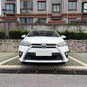 Coche Usado de Alta Calidad Toyo-ta Yari-<span class=keywords><strong>s</strong></span> L con Techo Solar Edición Especial 2016 1.5E Coche en Stock - Product Image 4