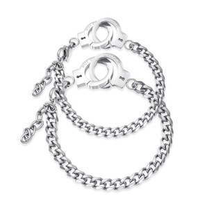 Offre Spéciale mode lien cubain argent or acier inoxydable menottes chaîne Bracelet bracelets breloques pour hommes femmes - Product Image 1