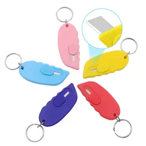 선전용 플라스틱 문구용품 실용적인 칼 열쇠 고리를 가진 작은 봉투 절단기 봉투 칼, 주문 로고 열쇠 고리