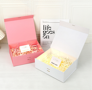 صندوق هدايا صلب مخصص بنقش بارز ولامع بلون العاج مع إغلاق مغناطيسي، صديق للبيئة وقابل لإعادة التدوير لتغليف الملابس والأحذية - Product Image 5