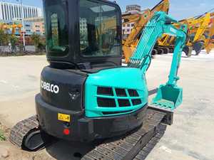 Mini-excavatrice sur chenilles d'occasion Kobelco SK55SR de 5 tonnes avec moteur et boîte de vitesses, équipement de travaux publics - Product Image 4