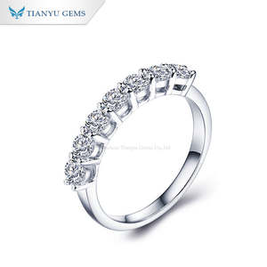 Anillo de Banda de Moissanita de Plata de Eternidad Completa Tianyu, Joyería Minimalista para Uso Diario en la Oficina y Casual para Mujer - Product Image 2