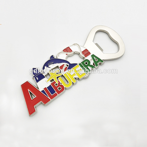 Abridor de Botellas Magnético con Diseño de Gallo de Barcelos, Recuerdo Colorido de Portugal, <span class=keywords><strong>Fado</strong></span>, Vino - Product Image 3