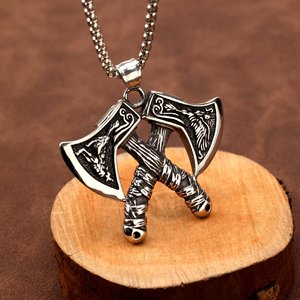 Colgante de Doble Hacha de Acero Inoxidable Estilo Nórdico Retro para Hombre, Amuleto Vikingo, Joyería, Regalo, Accesorio de Moda - Product Image 1