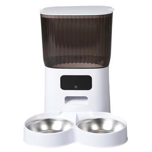 Distributore Automatico di Cibo per Cani e Gatti in Plastica Resistente con Controllo WiFi, Capacità 5L, Design Impermeabile, Alimentazione Remota tramite App - Product Image 1