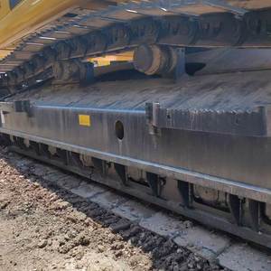 Excavatrice sur chenilles Komatsu PC400 d'occasion du Japon, 40 tonnes, modèle 2022, excellent état, à vendre - Product Image 6
