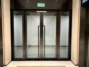 <span class=keywords><strong>Porta</strong></span> in Vetro Ignifugo Standard Europeo EN 0.5-2 Ore con Superficie Rifinita <span class=keywords><strong>per</strong></span> Uso Interno/Esterno in Appartamenti, Seminterrati e Hotel - Product Image 3