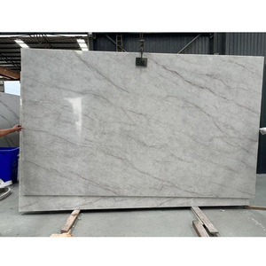 Dalle de quartz de luxe imprimée Goldtop ODM OEM avec veines réalistes 7011 Taj Mahal PD pour comptoir de cuisine blanc et revêtement mural - Product Image 1