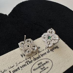 Pendientes Retro de Plata de Ley S925, Artesanía Italiana, Diseño Simple y Moderno, Joyería Fina para Mujer - Product Image 4