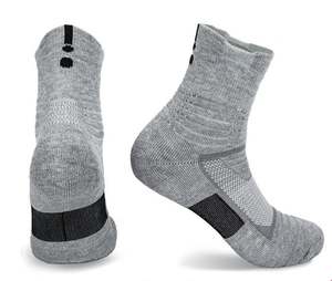 Tobillera de verano de punto de calidad para hombre, calcetines deportivos de diseño, venta al por mayor, cuarto de control de humedad personalizable para jóvenes - Product Image 3