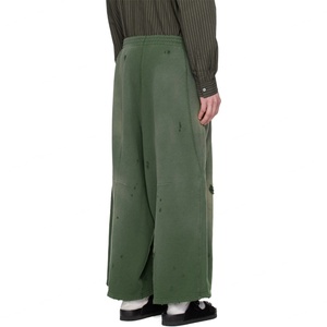Pantalon de survêtement baggy décontracté en molleton français délavé vert vieilli avec détails de pointes, style sportif - Product Image 3