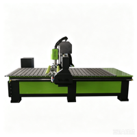 Machine de fraisage et de gravure CNC pour le bois 1300 2500 3.7KW pour le travail des cadres en bois
