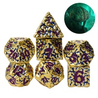 Ensemble de dés polyédriques en métal de haute qualité, faits à la main, durables, 7 pièces, avec logo personnalisé pour les jeux de rôle Dungeons & Dragons
