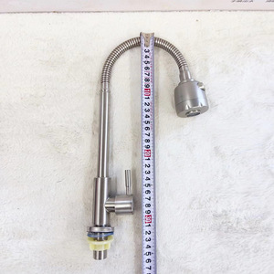 ก๊อกน้ำห้องครัวสแตนเลสแบบก้านเดียว 1.0-1.9 แกลลอน/นาที ติดตั้งบนเคาน์เตอร์ หมุนได้ 360 องศา สไตล์โมเดิร์น - Product Image 2