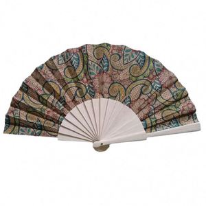 Abanico Plegable Portátil Ecológico de Corcho y Bambú de 23 cm con Estampado, Abanico de Mano de Tela y Madera con Técnica Pintada, Abanico Vegano Promocional - Product Image 4