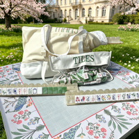 Ensemble complet de tuiles de mahjong en acrylique vert jade printanier avec supports de mahjong, sac de mahjong et accessoires complets