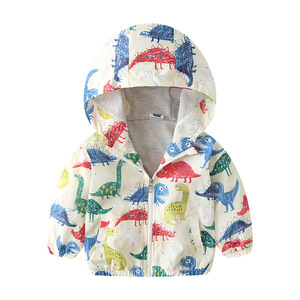 2025 primavera otoño nuevo estilo Europeo Americano ropa para niños pequeños chaqueta de dinosaurio con estampado completo dibujos animados a prueba de viento - Product Image 1