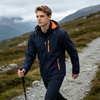 Blouson bomber softshell homme à capuche, poches zippées, logo personnalisable